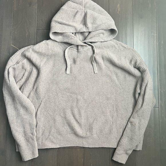 GAP Sweaters - GAP Women’s Knit Hooded Sweater